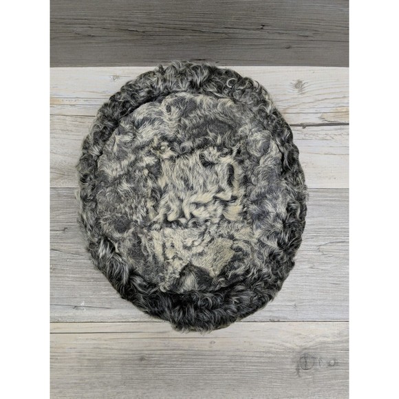 Vintage Curly Lamb Fur Pillbox Hat Gray White Black Small No Tags - Picture 7 of 8